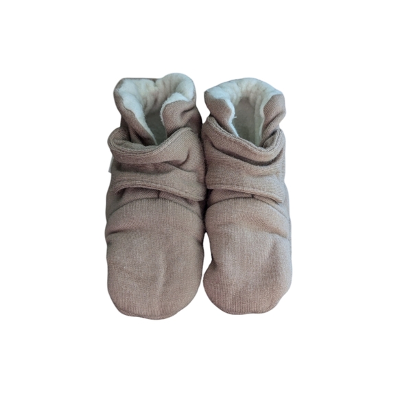 Jax & Lennon 0-6 month infant terry booties - Picture 1 of 3